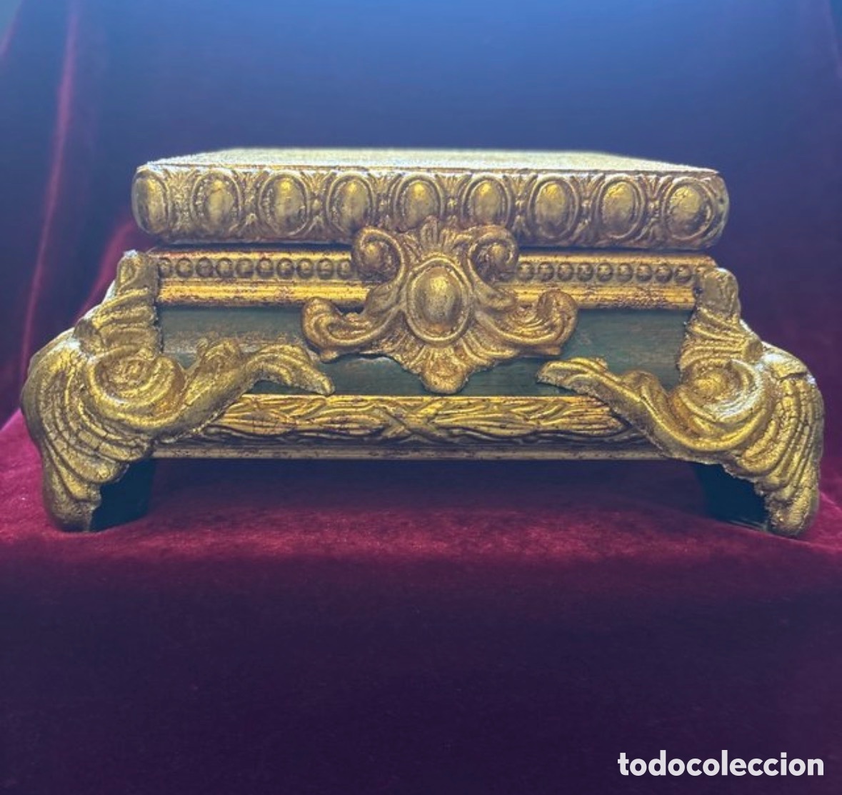 Arte: Peana madera pan de oro