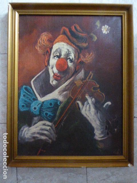Arte: OLEO SOBRE LIENZO DE PAYASO TOCANDO EL VIOLIN FIRMADO POR LORE.  ENMARCADO.  64 X 50 CM