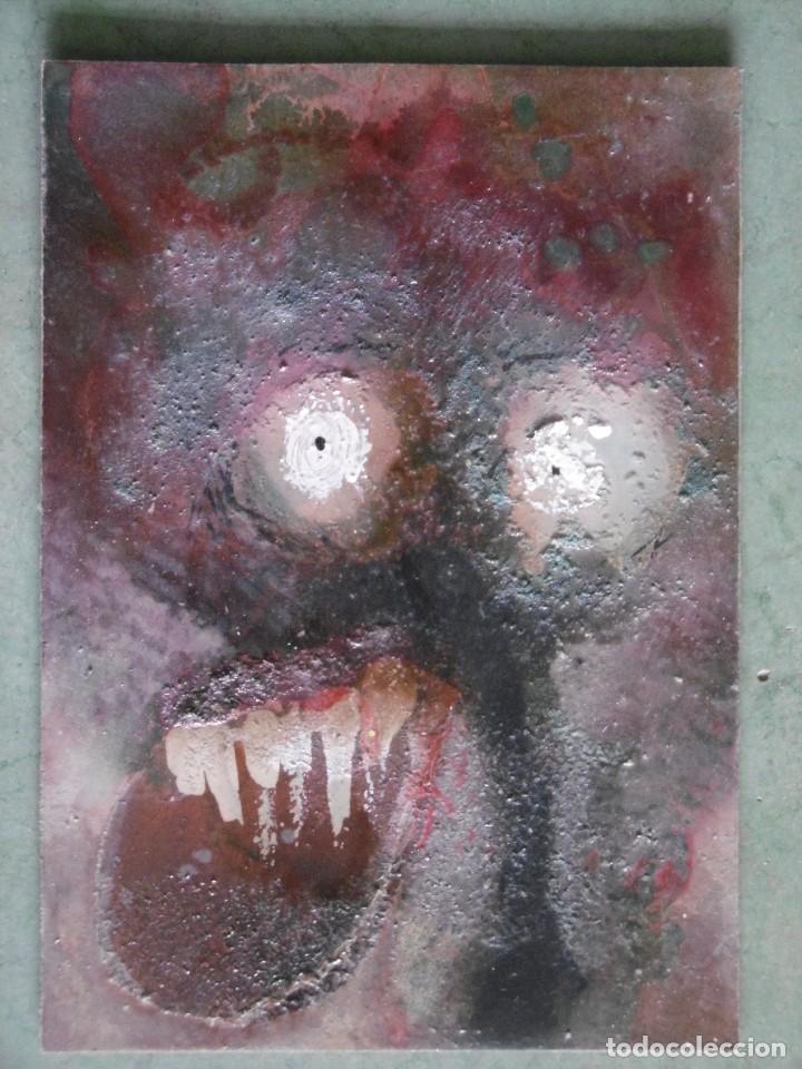 Arte: Zombie. Barnices sobre madera. - Foto 1