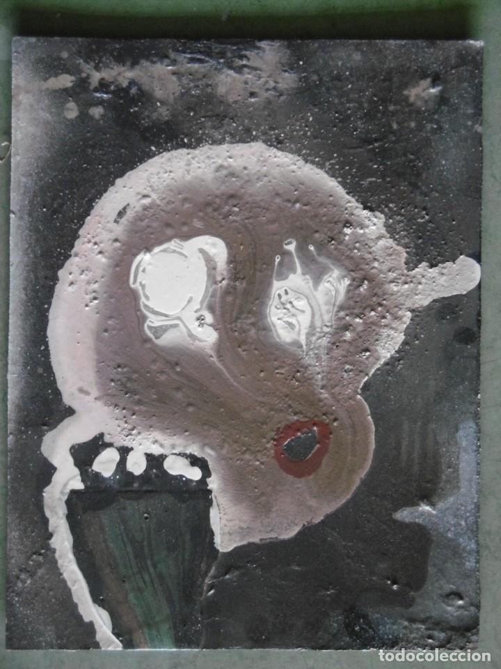 Arte: Zombie. Barnices sobre madera. - Foto 1