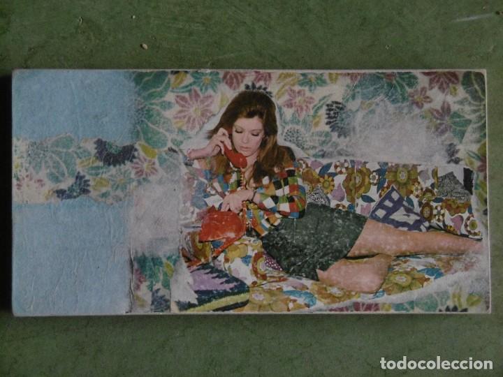 Arte: Chicas. Collage sobre madera. - Foto 1