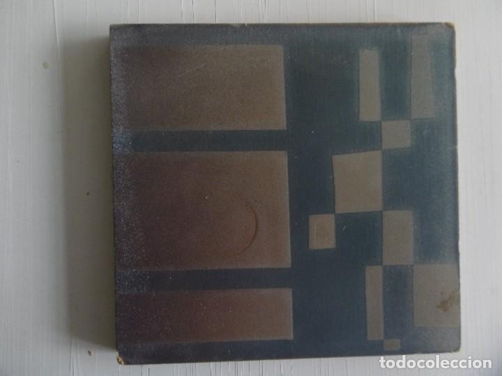 Arte: Astracto. Barnices sobre madera. - Foto 1