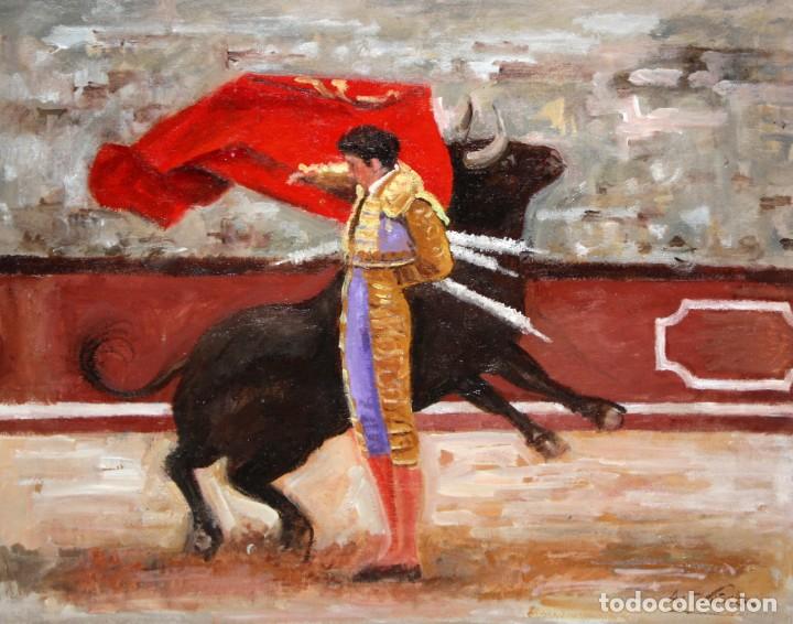 Arte: A. VI&Ntilde;UELA - OLEO - TORERO Y TORO. - Foto 2