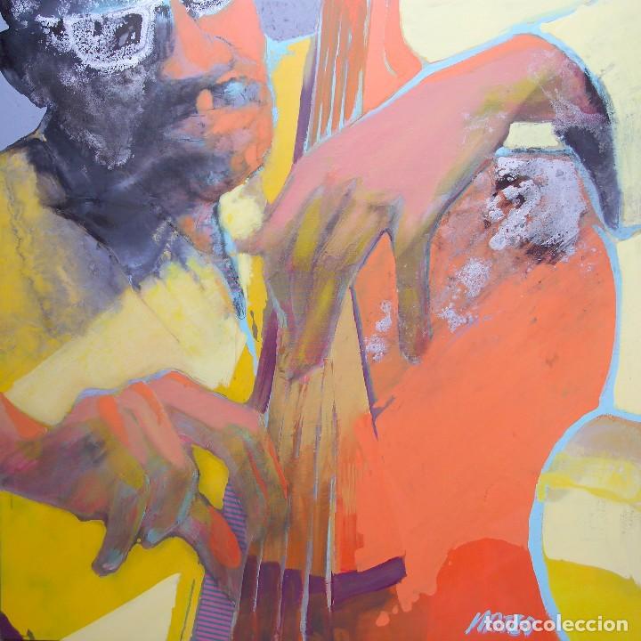 Arte: M&Uacute;SICO TOCANDO EL CONTRABAJO - Foto 1