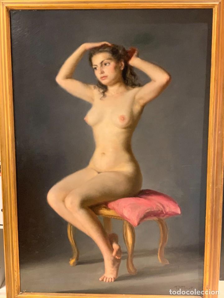 Arte: Modelo sentada Desnuda - Foto 1