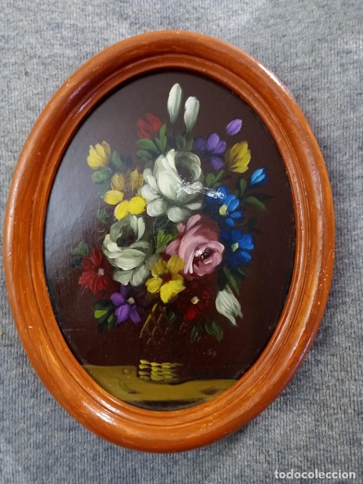 Arte: Bouquet de flores. &Oacute;leo sobre tablex. Formato ovalado - Foto 1