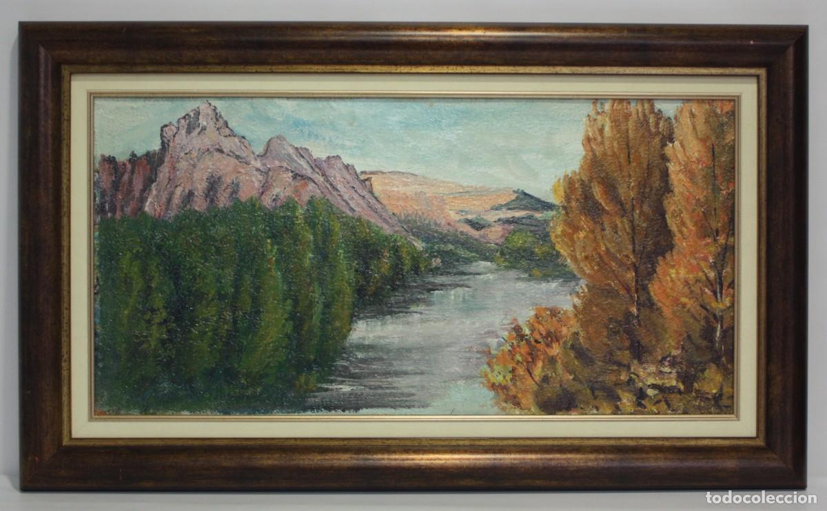 Arte: ENRIQUE SUAREZ ALBA (VITORIA, 1921-1987) - PAISAJE CON MONTA&Ntilde;AS Y RIO - 40 X 79 CM