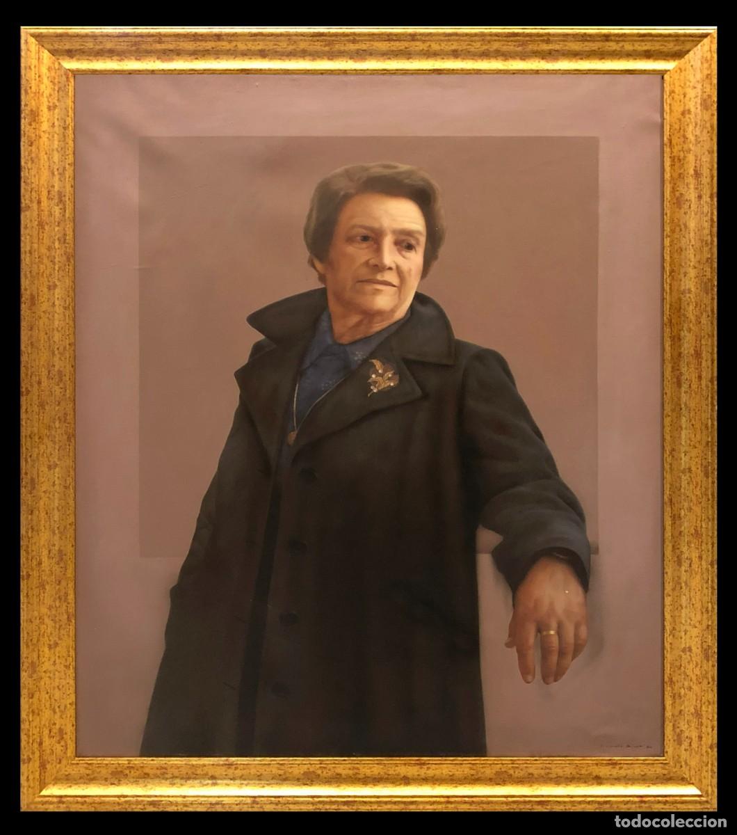 Arte: interesante retrato hiperrealista de mujer anciana, firmado, esc. valenciana