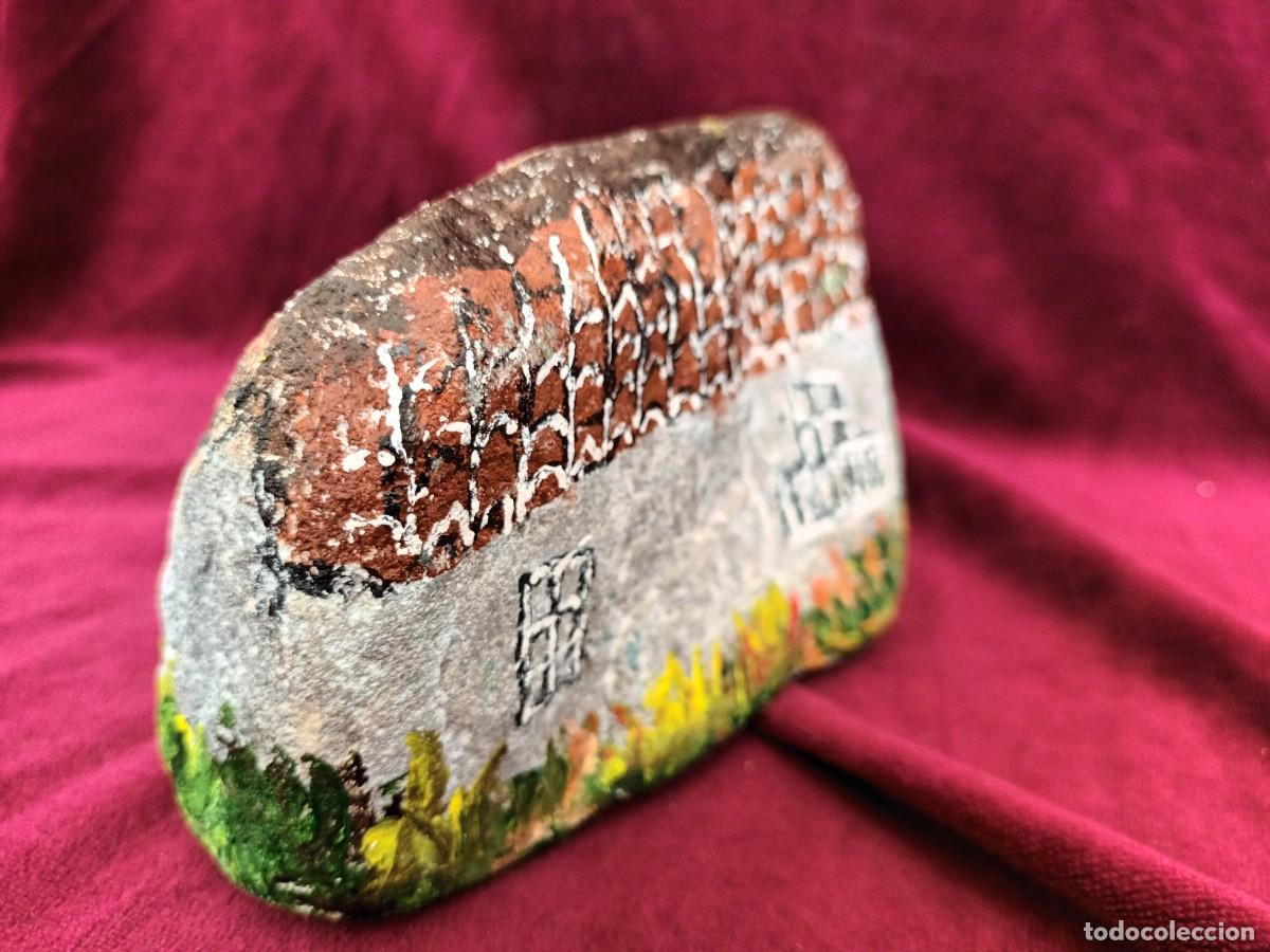 Arte: CASA PINTADA CON ACR&Iacute;LICO SOBRE PIEDRA. - Foto 2