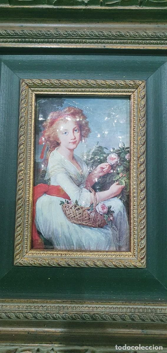 Arte: -Oleo esmaltado y enmarcado dama cogiendo flores