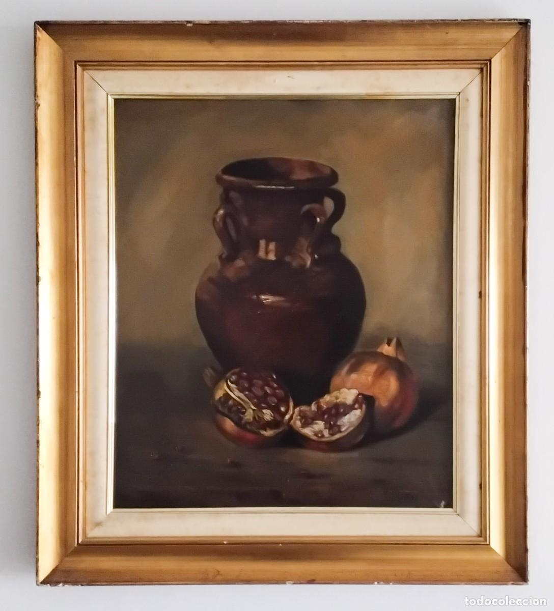 Arte: Bodeg&oacute;n con granada de R (o A) Mu&ntilde;oz en marco dorado - Foto 1