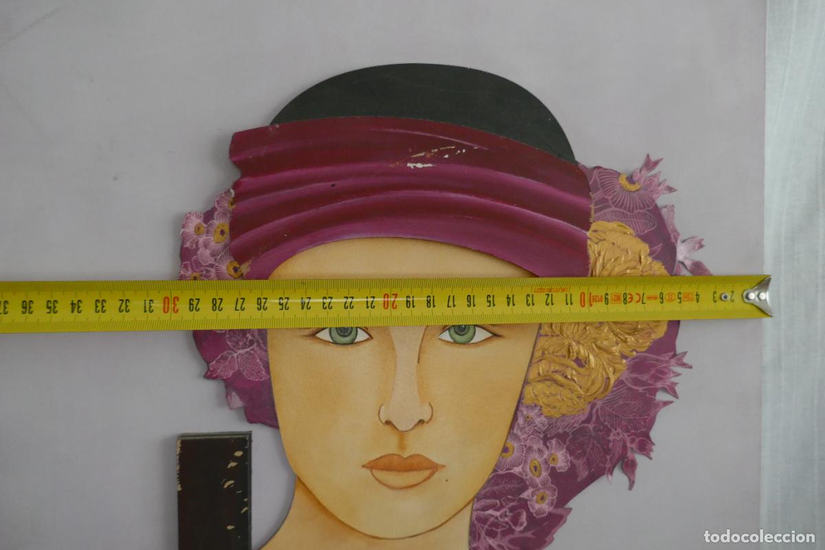 Arte: Oleo sobre tabla de una mujer. - Foto 2