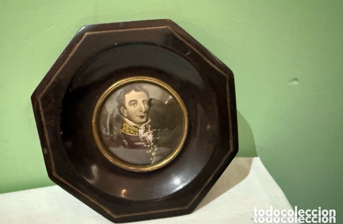 Art: Antiguo cuadro en miniatura SXIX . Principios XX.