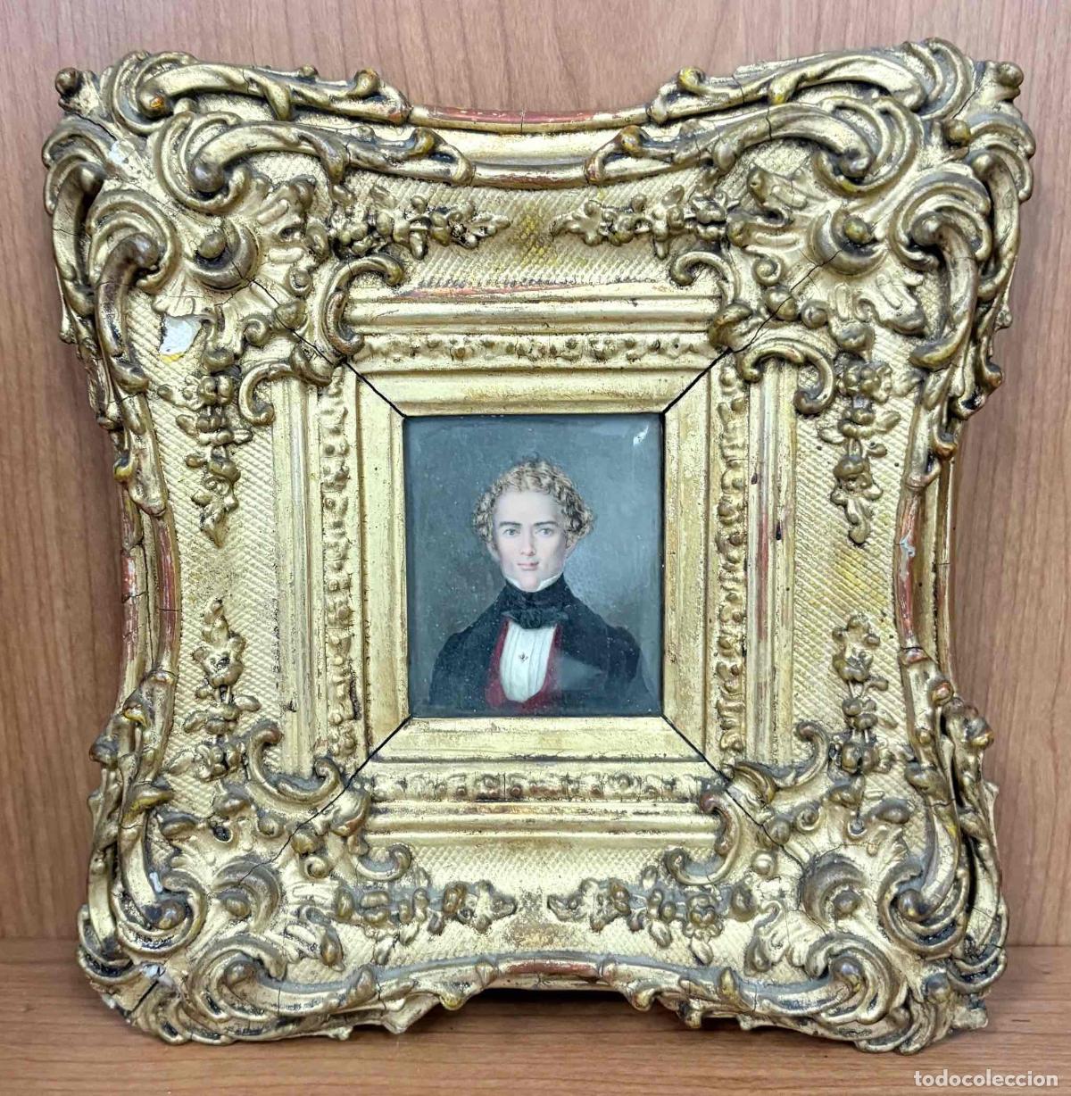 Arte: RETRATO ROM&Aacute;NTICO MASCULINO AL GOUACHE EN MINIATURA EN MARCO ROCOC&Oacute; DORADO. S. XIX