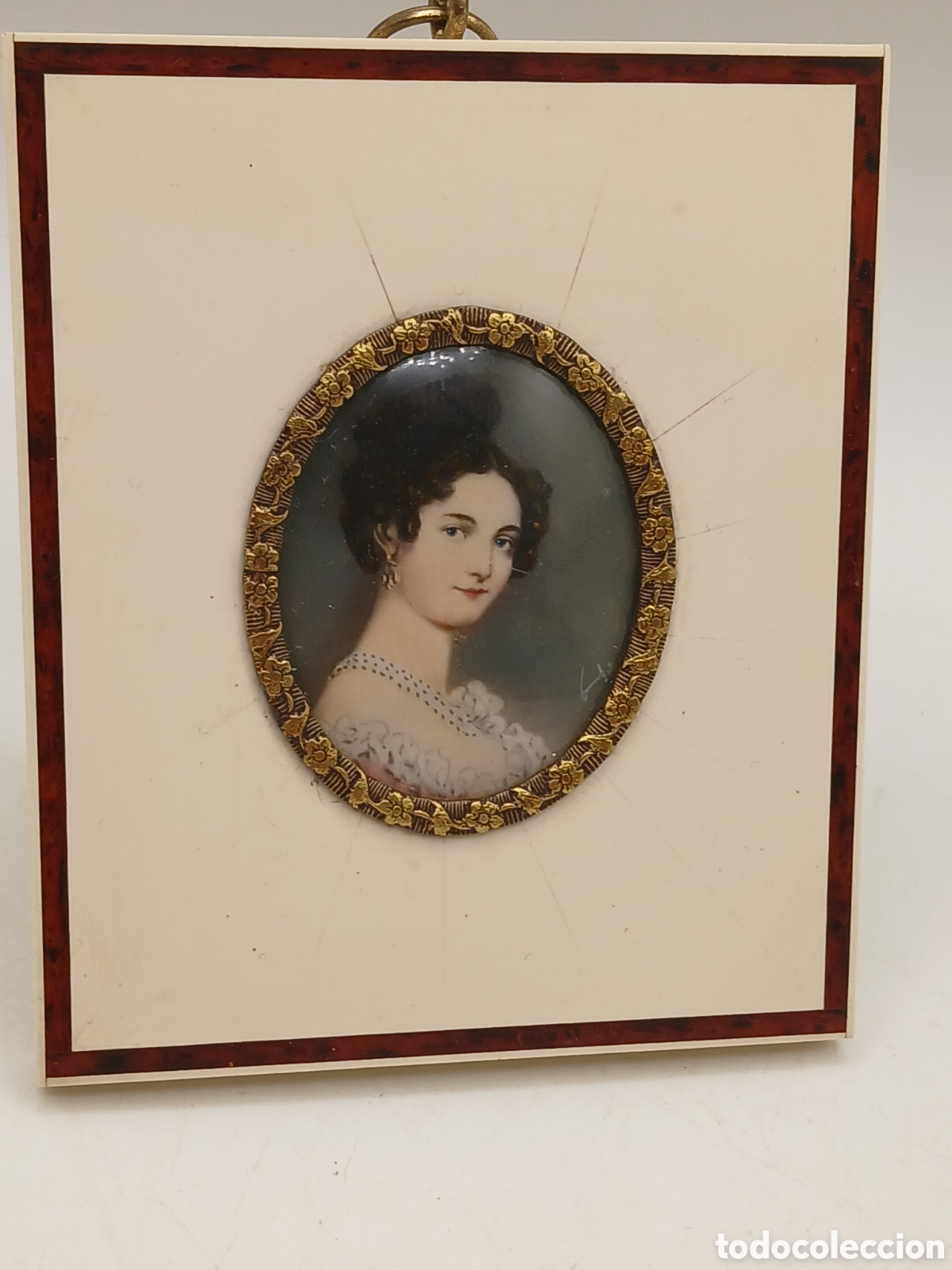 Arte: Miniatura . Retrato dama. &Oacute;leo sobre marfil cristal de protecci&oacute;n convexo. Francia, siglo XIX