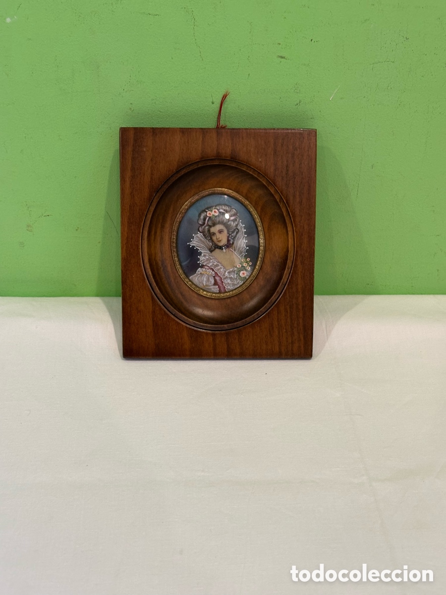 Arte: &Oacute;leo en miniatura sobre marfil firmado - Retrato femenino S. XIX - Marco de marfil Bajo cristal