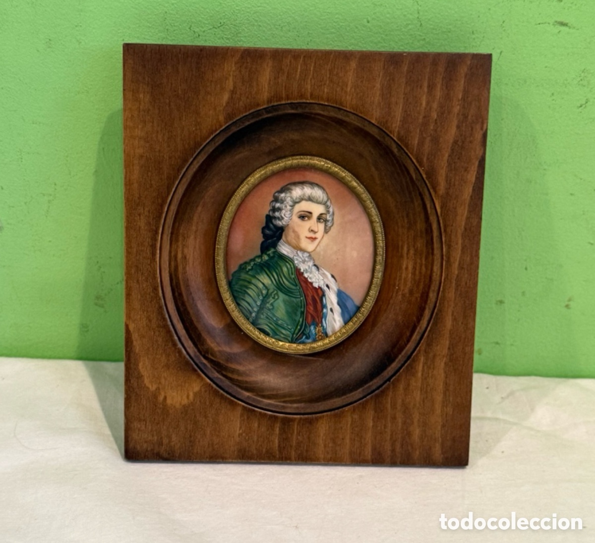Arte: Retrato caballero arist&oacute;crata pintura sobre marfil siglo XIX marco &eacute;poca