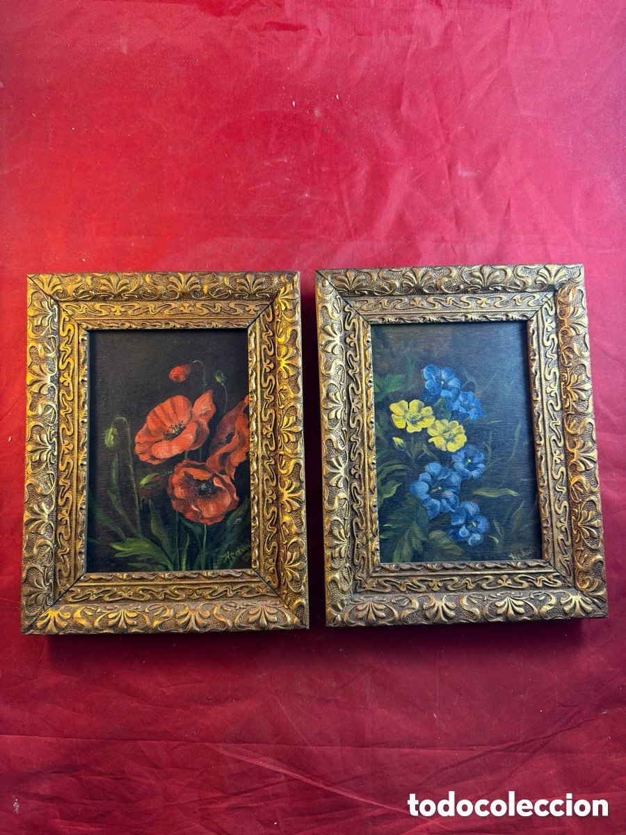 Art: Par de peque&ntilde;os &oacute;leos originales sobre tabla (madera) con motivos florales.