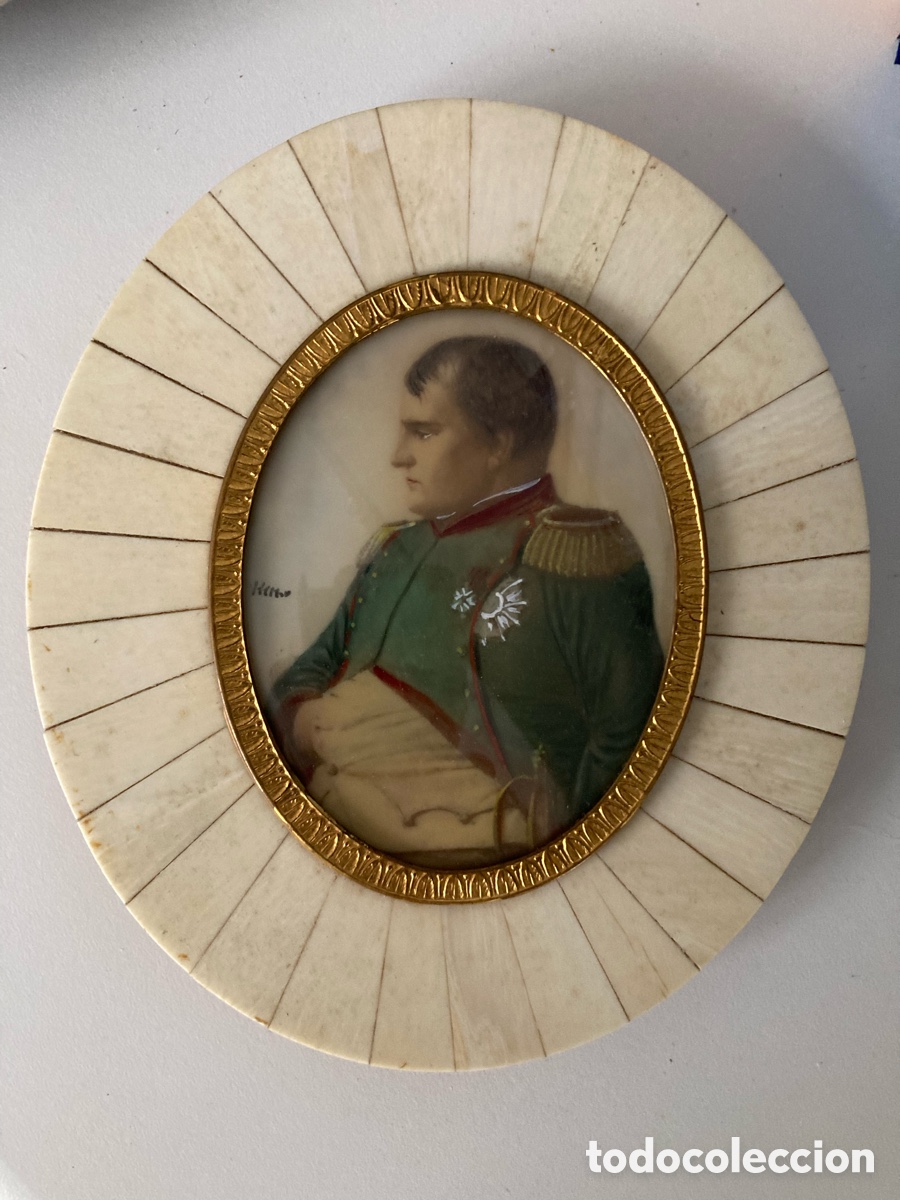 Arte: Precioso retrato miniatura de Napole&oacute;n. Firmado. Mediados del XIX. Marco de marfil.