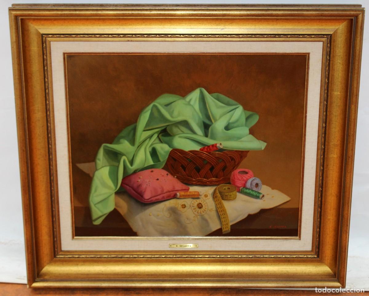 Arte: ENRIQUE SEGARRA (Valencia, 1945 - ??) OLEO SOBRE TELA. BODEGON DE COSTURA