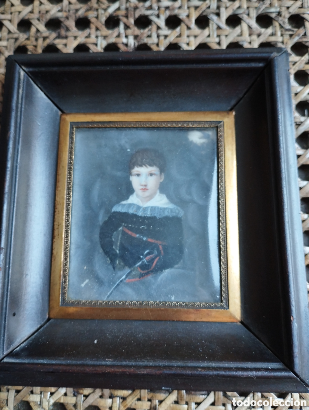 Arte: Retrato gouache en miniatura ni&ntilde;o noble con espada