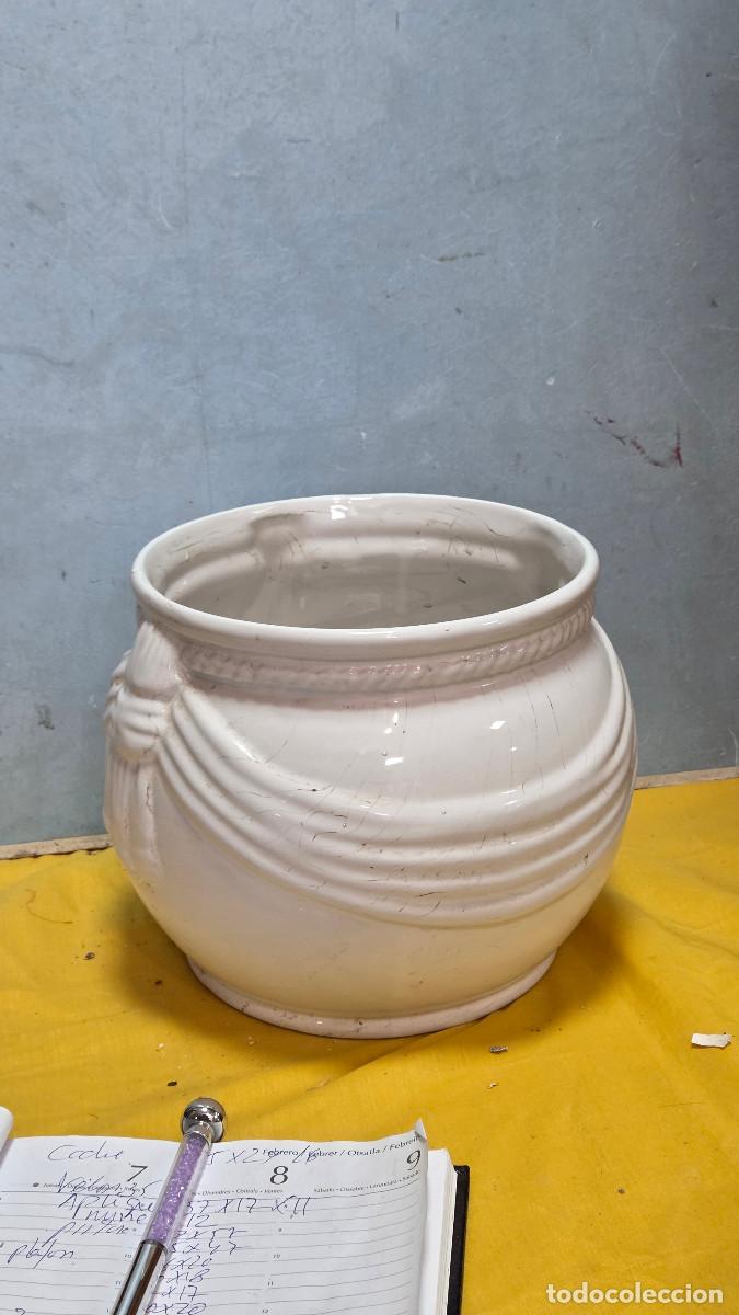 Arte: macetero de ceramica