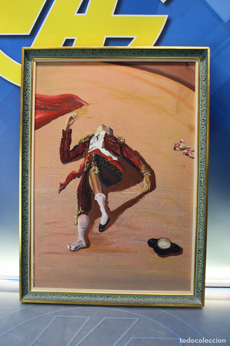Arte: &ldquo;Torero bueno...&rdquo;. &Oacute;leo sobre tabla con marco de madera dorada y turquesa.