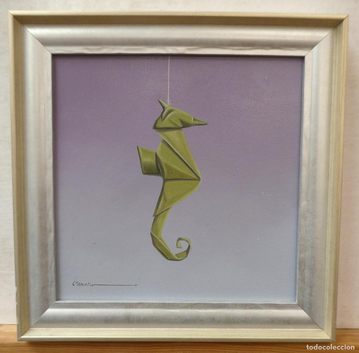Arte: Bonito Oleo de un caballito de mar, firmado Casas ,mide 21X21 cm