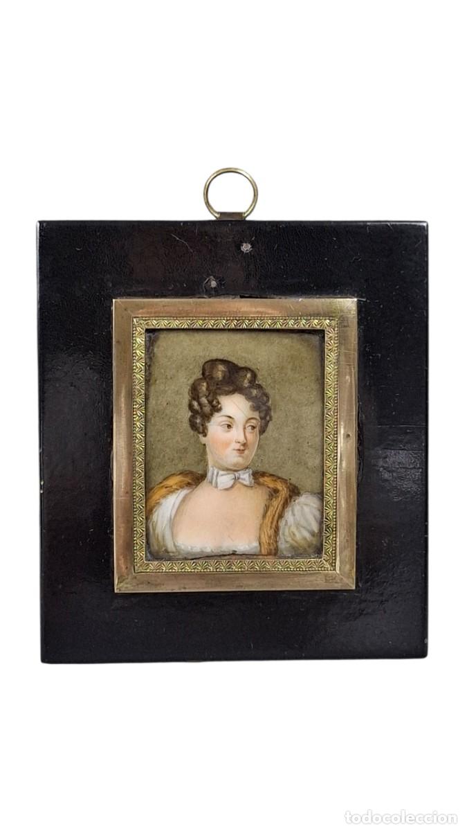 Arte: Retrato dama. Miniatura. Porcelana. &Eacute;poca Victoriana. Inglaterra. Siglo XIX. 10,6 x 9,4 cm.