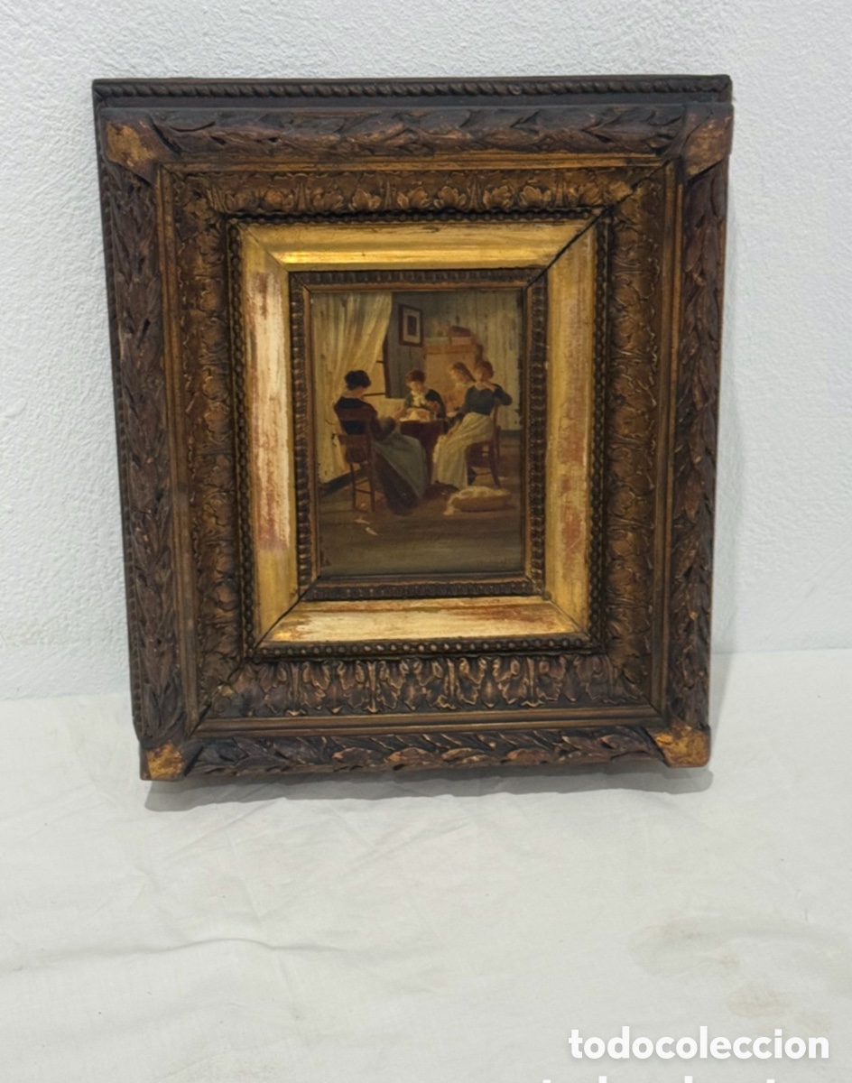 Arte: Antiguo &oacute;leo sobre tabla escena interior mujeres cosiendo siglo XIX firmado