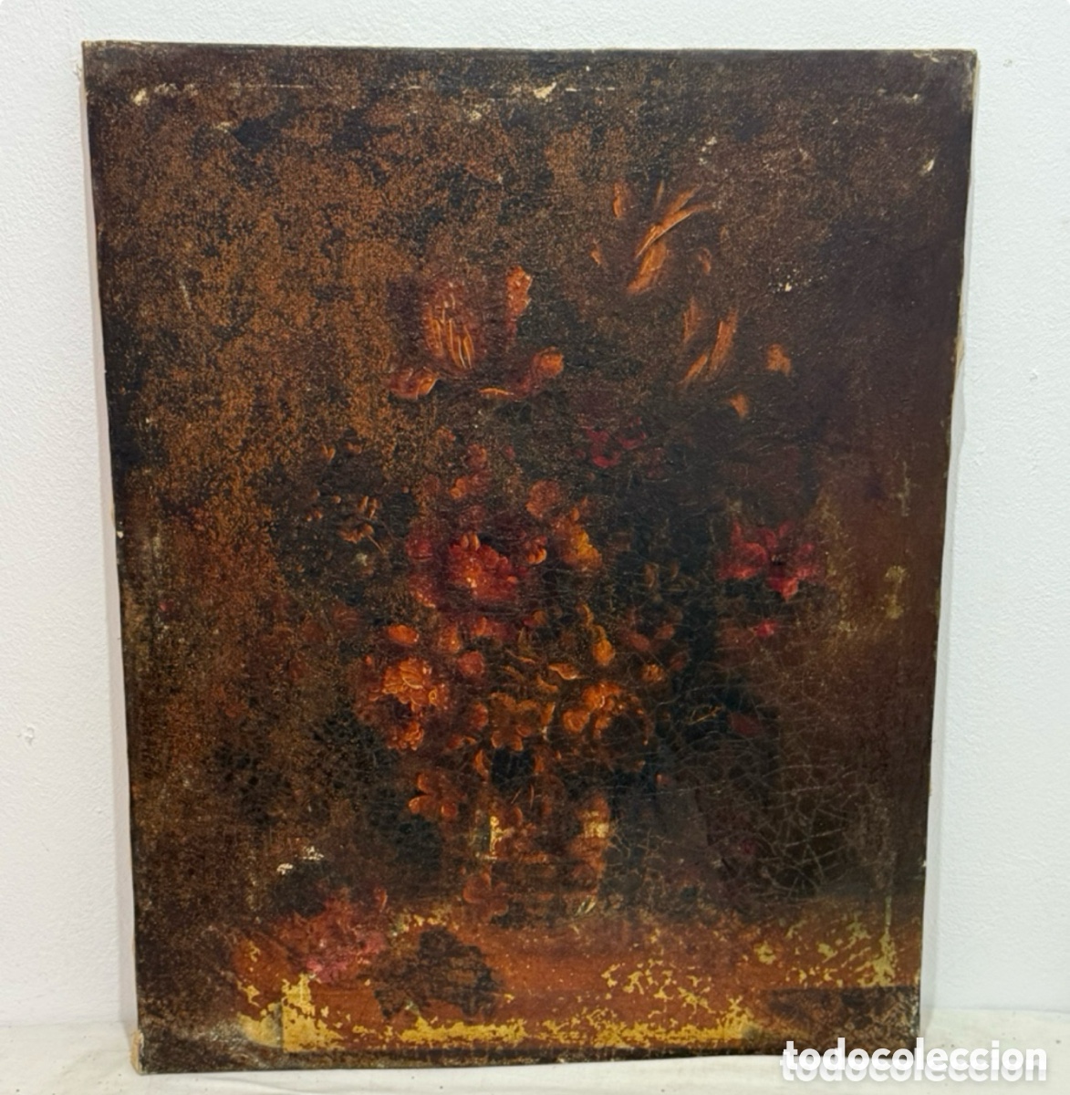 Arte: Antiguo bodeg&oacute;n floral sobre lienzo escuela europea siglo XVIII-XIX restaurado y reentelado 82x65 cm