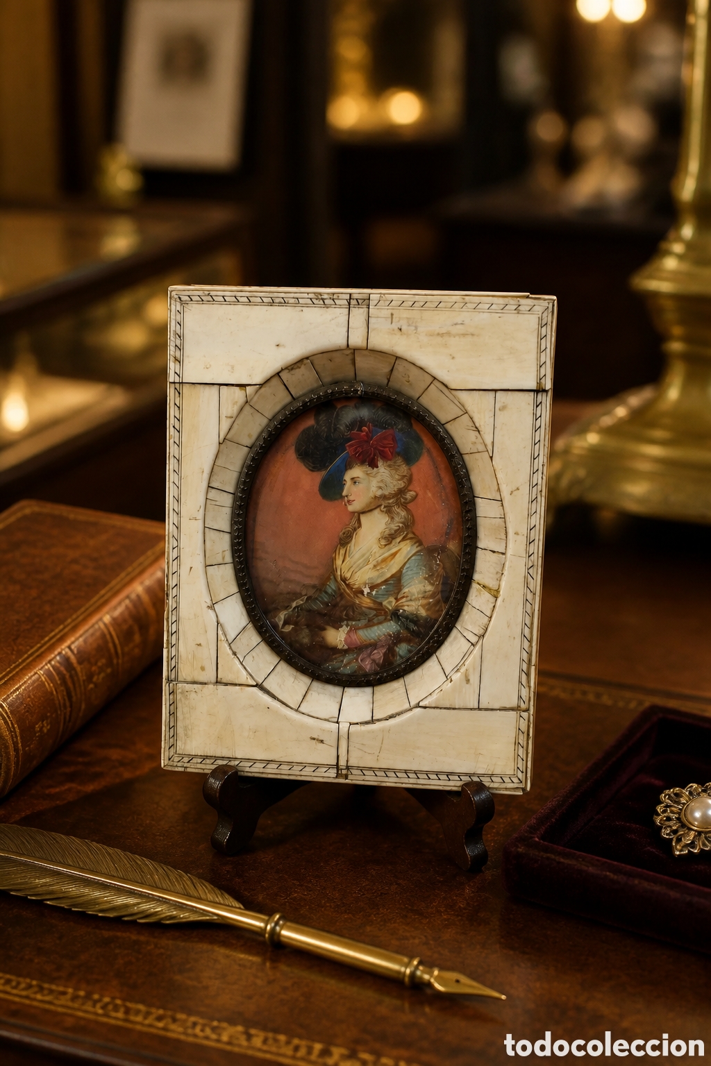 Arte: Retrato en miniatura pintado a mano de una dama de &eacute;poca, finales del siglo XIX. Obra realizada...