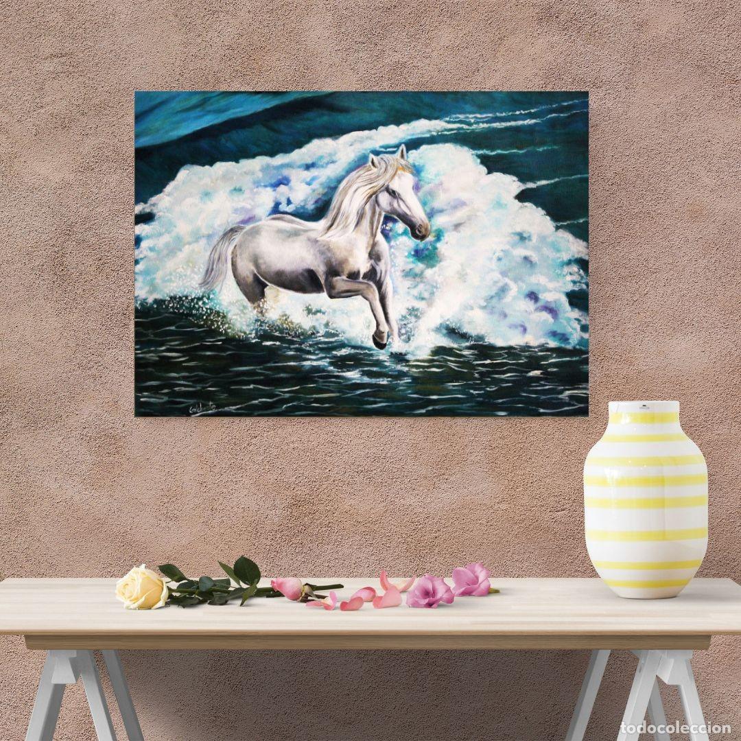 Arte: Caballo entre olas obra de Mercedes Gilaberte