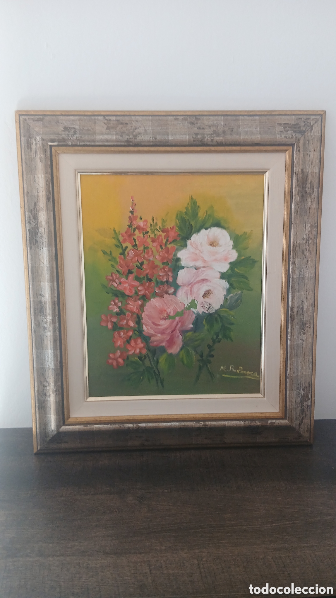 Arte: Cuadro antiguo de flores (bodeg&oacute;n floral). &Oacute;leo sobre lienzo firmado M.R. Perora. Pintura original