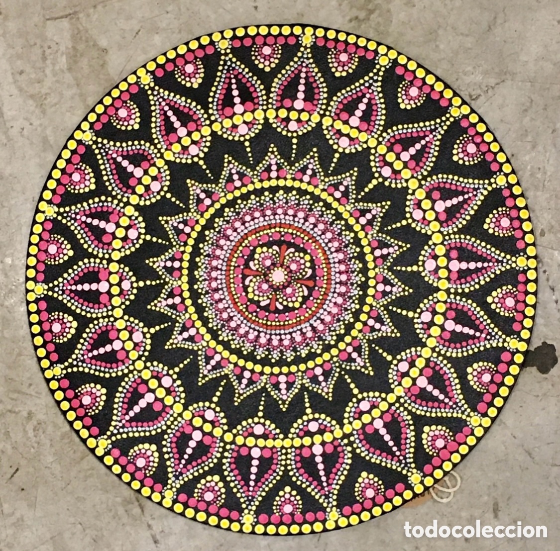 Arte: Cuadro. Javier VERD&Uacute;. &ldquo;Fire Flower&rdquo;. Mandala. Acr&iacute;lico sobre tablex. 2020.