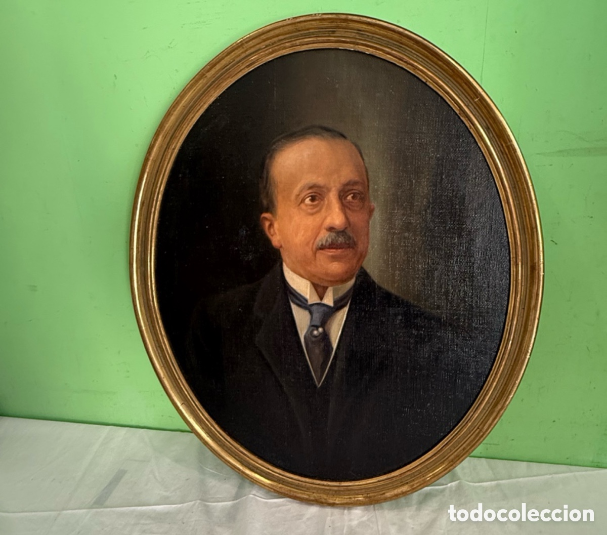 Arte: Antiguo retrato de caballero &ndash; &Oacute;leo sobre tabla &ndash; Principios del siglo XX, circa 1900-1920