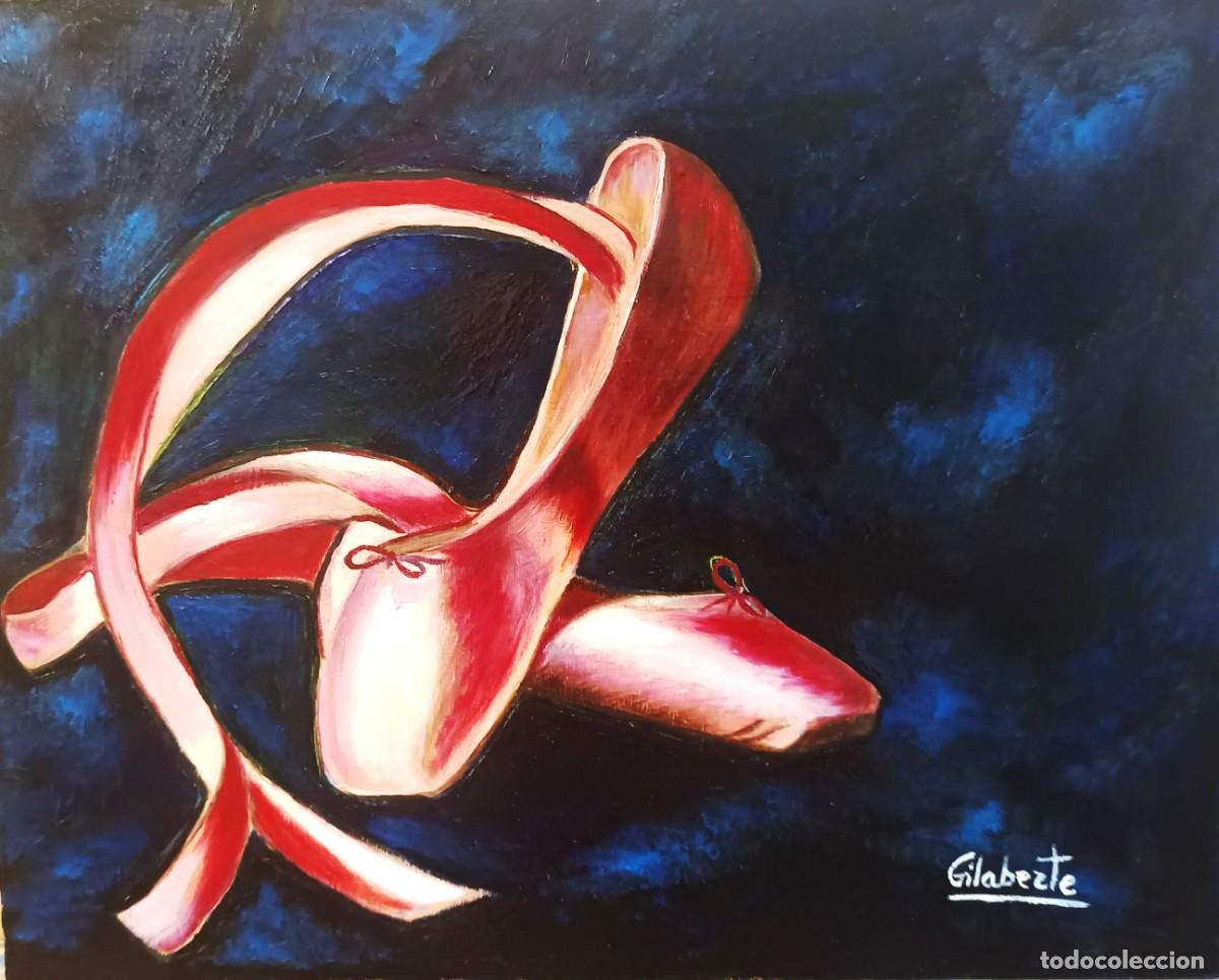 Arte: Zapatillas obra de Mercedes Gilaberte