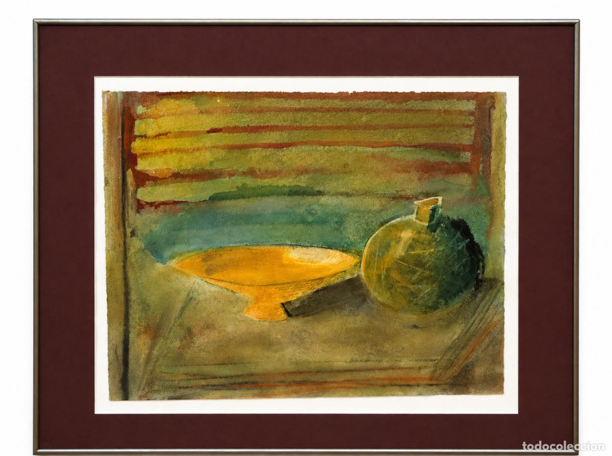 Arte: JOAN DESCARGA ANIETO (1947) TECNICA MIXTA SOBRE PAPEL. BODEGON CON BOTELLA Y CERAMICA