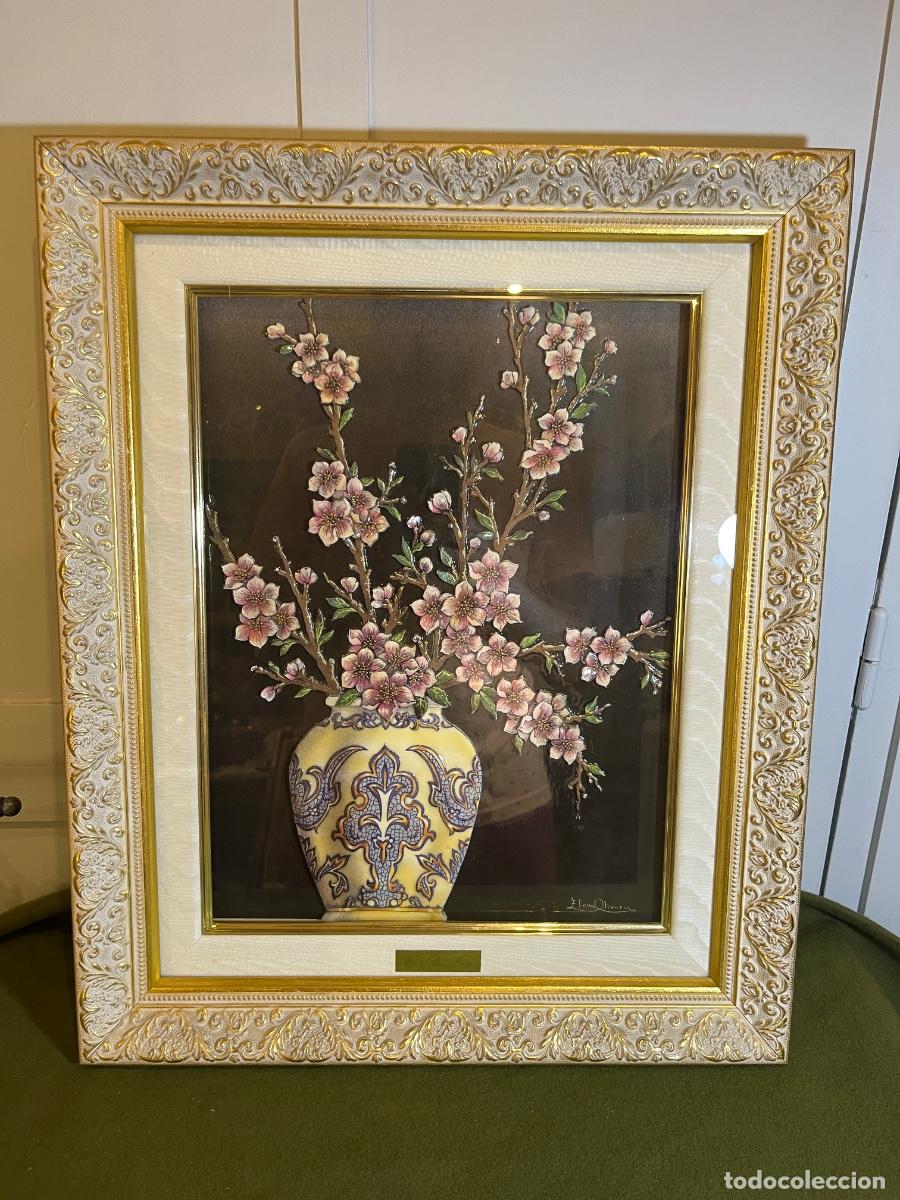 Arte: Cuadro floral en relieve firmado Elena Olivera con jarr&oacute;n oriental enmarcado arte tridimensional vin