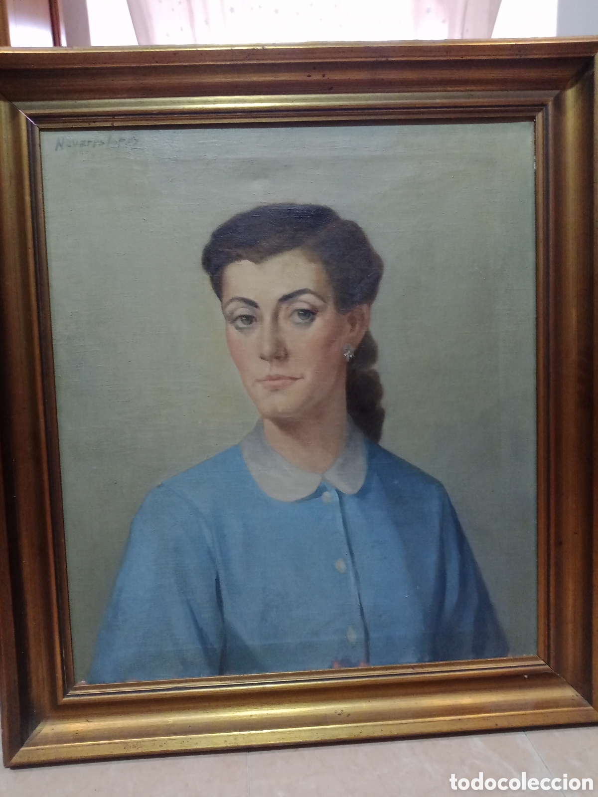 Arte: RETRATO FEMENINO AL OLEO SOBRE LIENZO DE DAMA CON BLUSA AZUL. NAVARRO L&Oacute;PEZ