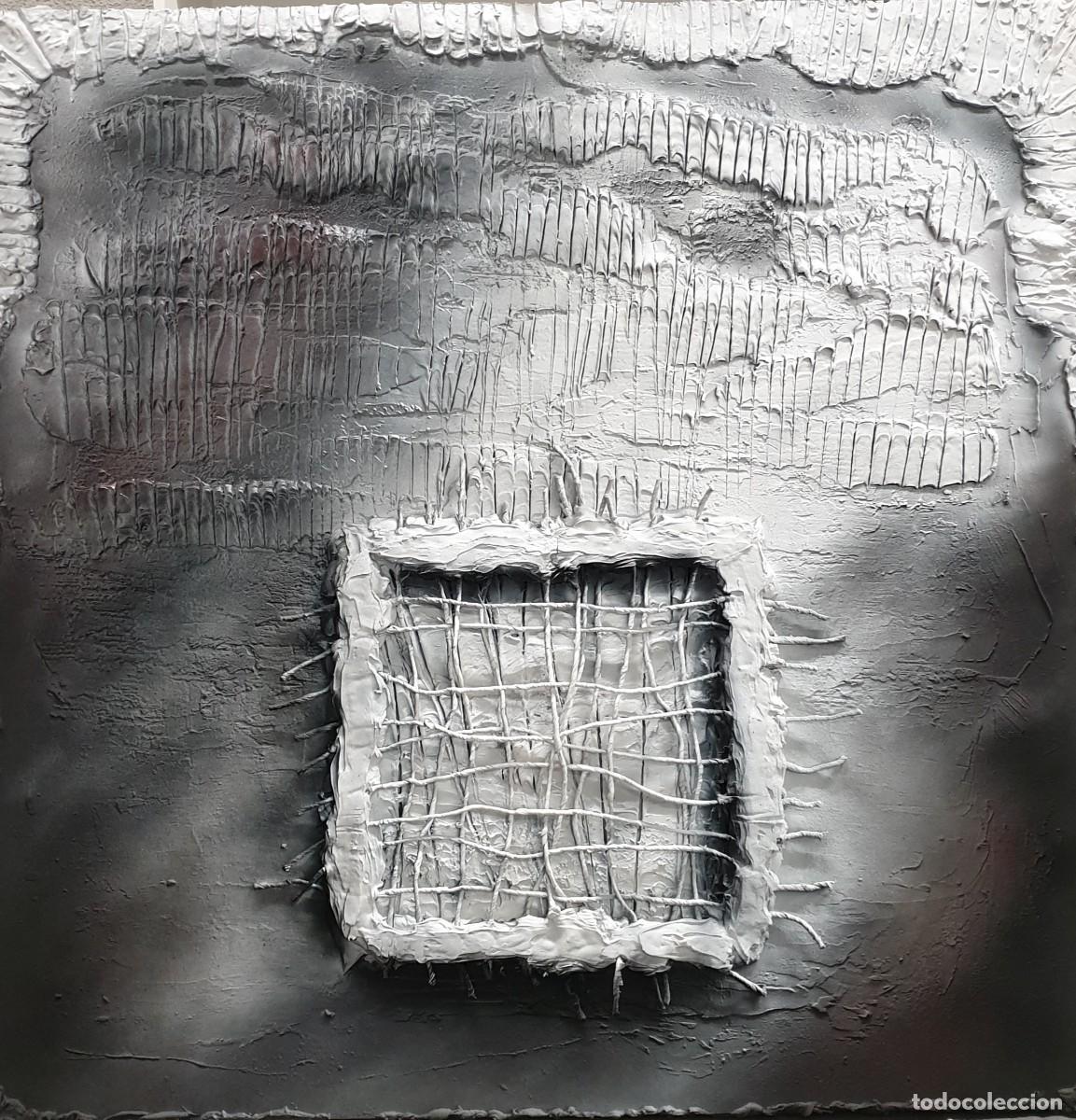 Art: Esperanza Atrapada 2019. 120x120x4 cm.T&eacute;cnica Mixta sobre tabla. S&oacute;lo recogida local