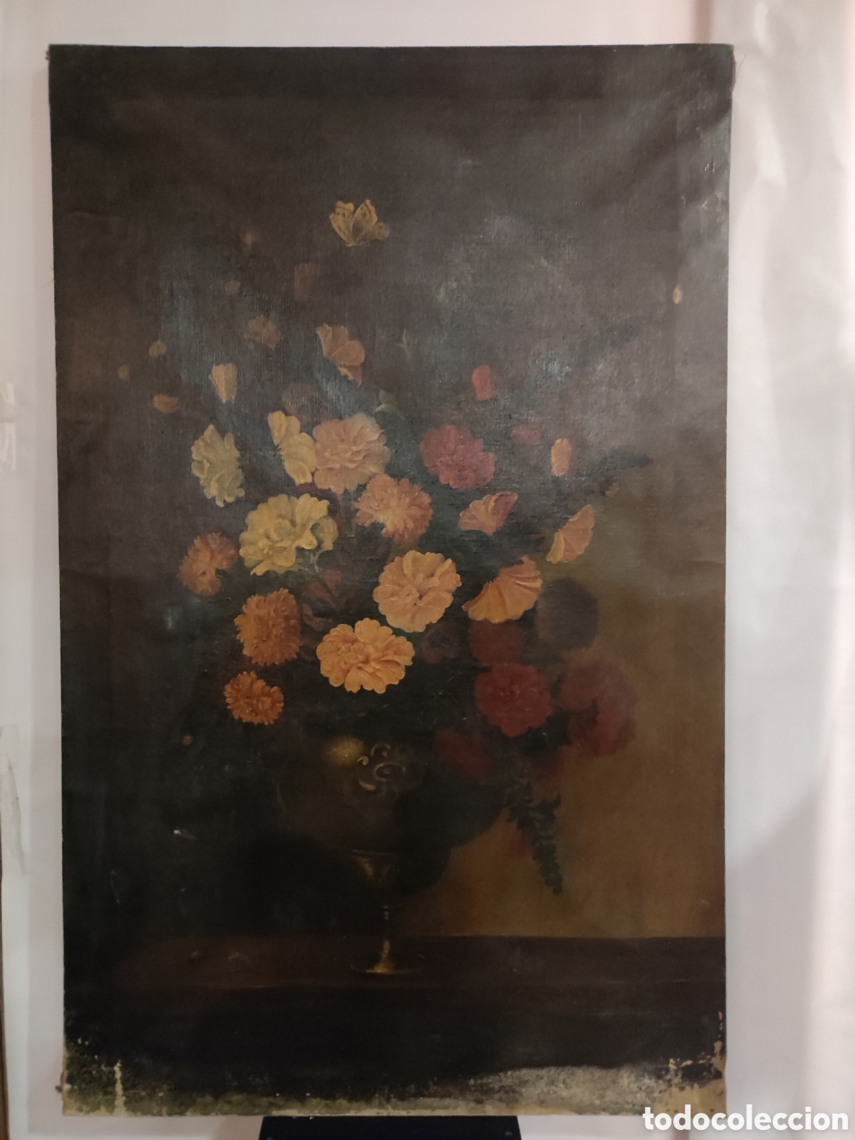 Arte: Bodeg&oacute;n de flores con jarr&oacute;n