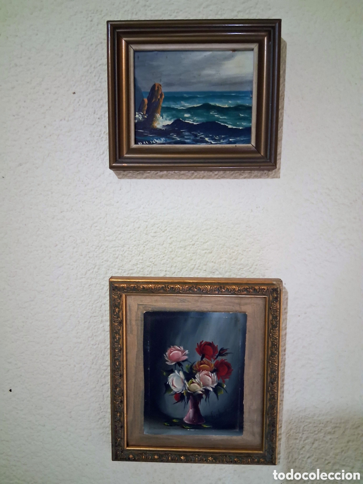 Arte: Pareja de &oacute;leos vintage: Marina con firma (parece L. Olmos) y Bodeg&oacute;n floral. Enmarcados.