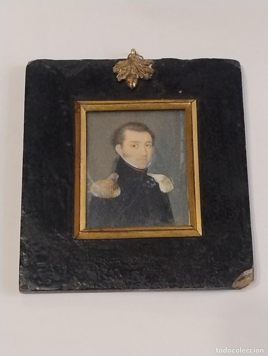 Arte: Miniatura &oacute;leo Retrato Militar caballero Escuela espa&ntilde;ola siglo XIX