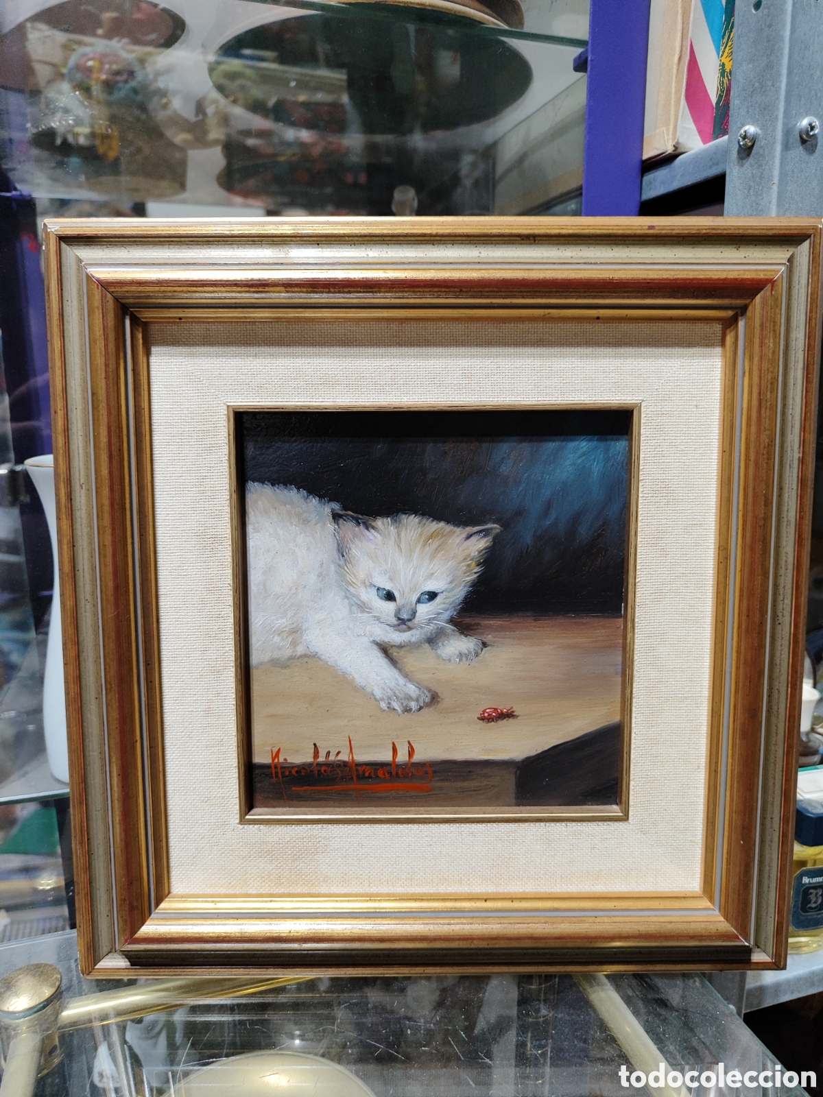 Arte: Peque&ntilde;o oleo sobre lienzo Gato jugando con mariquita de Nicol&aacute;s Arnaldos