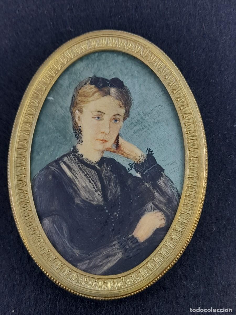 Arte: MINIATURA RETRATO MUJER CON VESTIDO NEGRO