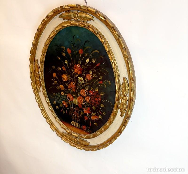 Arte: Bodeg&oacute;n Flores Oval con Marco Tallado - Foto 2