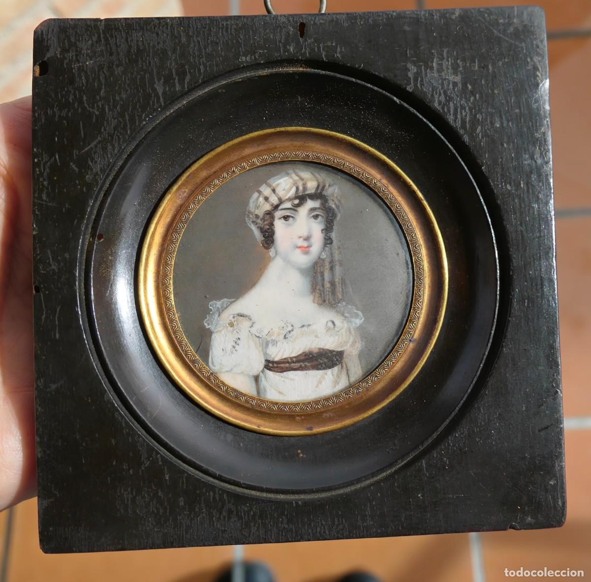 Arte: Antiguo retrato en miniatura pintado a mano de dama &eacute;poca regencia imperio siglo XIX marco ebonizado