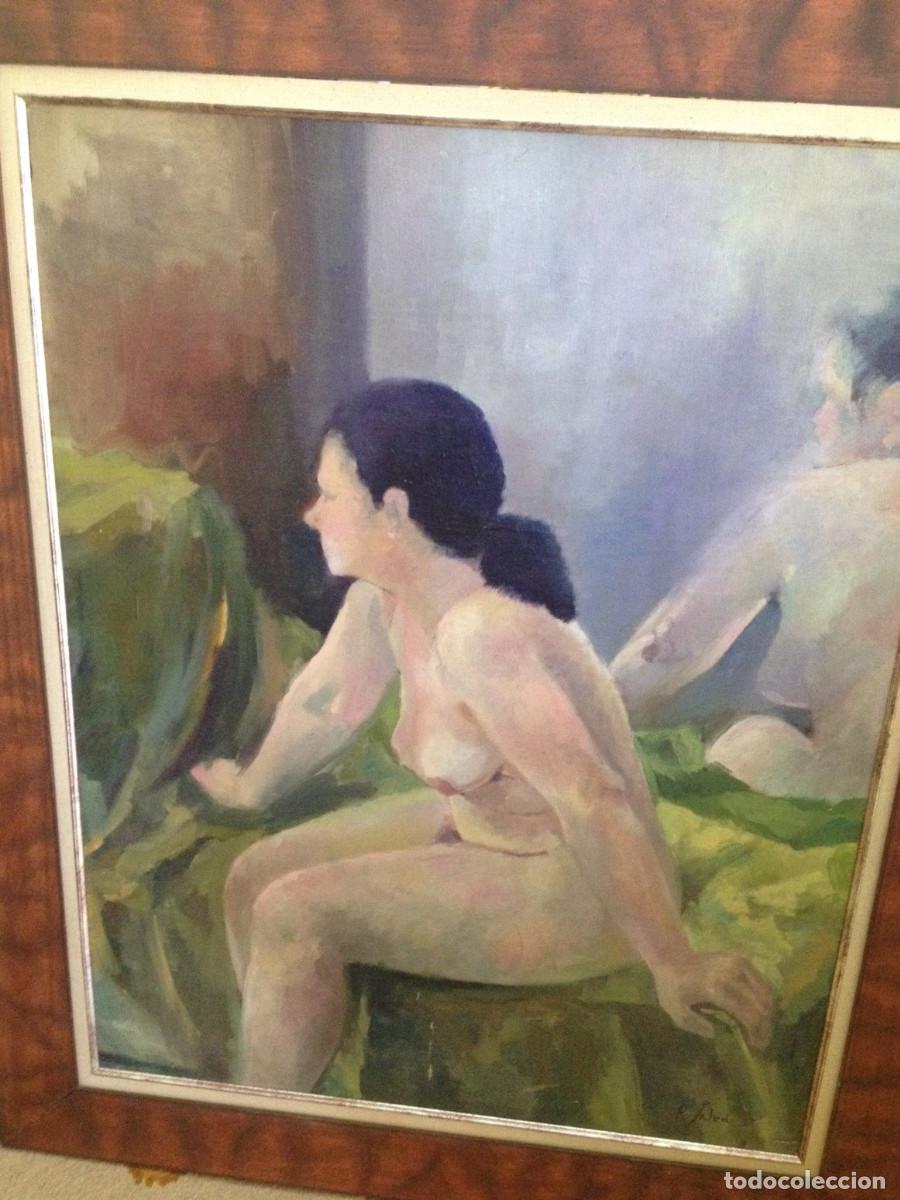 Arte: DESNUDO MUJER SENTADA