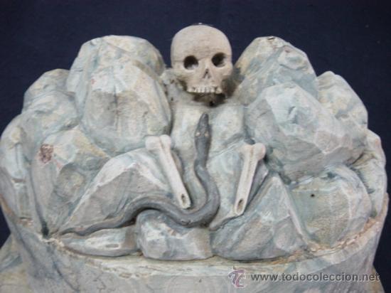 Arte: Grande base de Crucifixo, Sec XVIII - Foto 2
